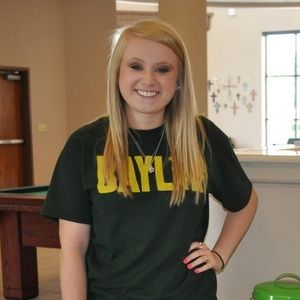 Meet your Posher, Caroline